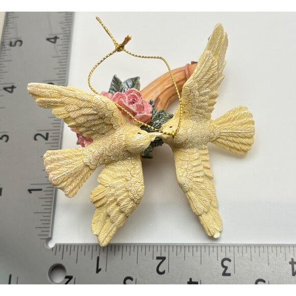 Vintage Kissing Birds Christmas Tree Ornament With Rose Cornucopia Glitter - Picture 3 of 6